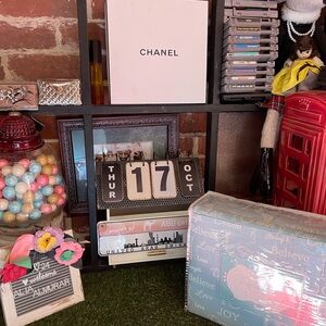 Inspired Brand Pink Microfiber Queen Sheet Set. They Are Soft To The Touch.